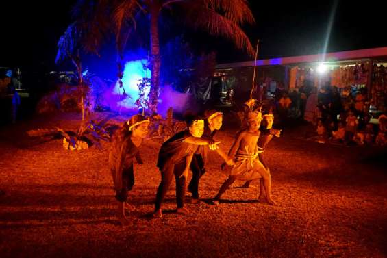 Le mythe du lézard et de l'oursin adapté