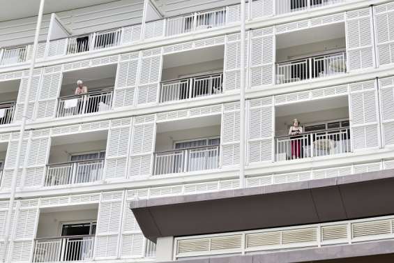 Un recours d'une famille contre la quatorzaine