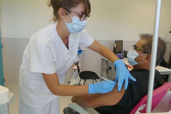 La province envisage l'ouverture de vaccinodromes en tribu