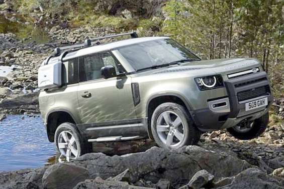 Land Rover Defender 90 : un petit frère déjà grand