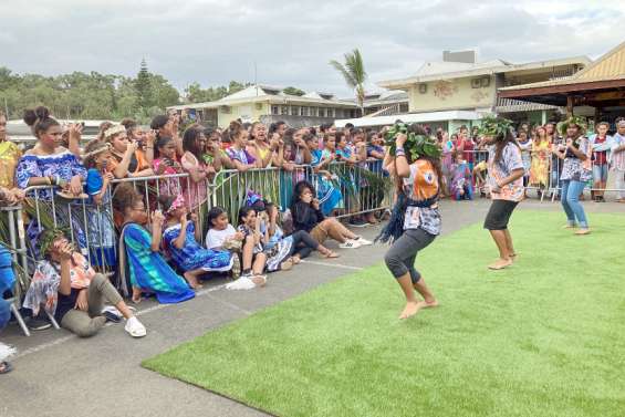 Les communautés à l'honneur au collège de Boulari