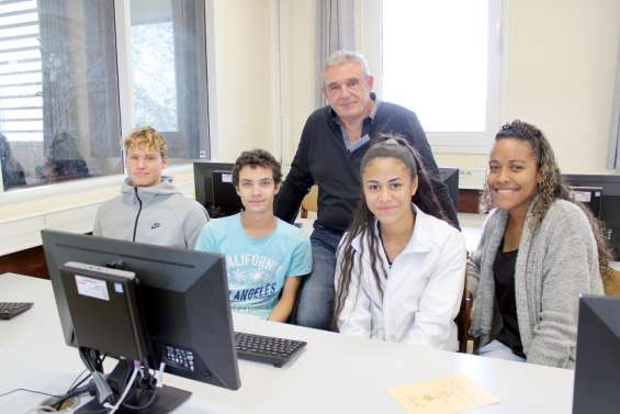 Des lycéens se glissent dans la peau d'un chef d'entreprise