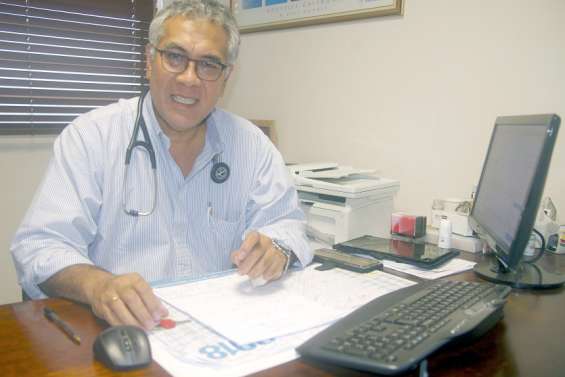 Vaccination contre la Covid-19 : pour le Dr Jean-Marie Papilio, 