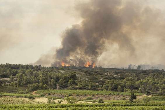 L'incendie dans l'Aude toujours pas fixé