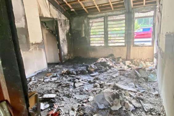 École incendiée : la continuité pédagogique assurée