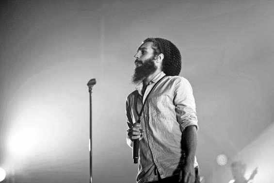 Marcus Gad sur scène à l’Olympia