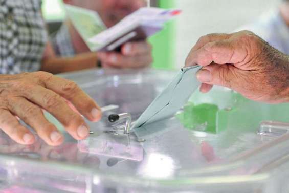 Des Calédoniens aux avis très partagés