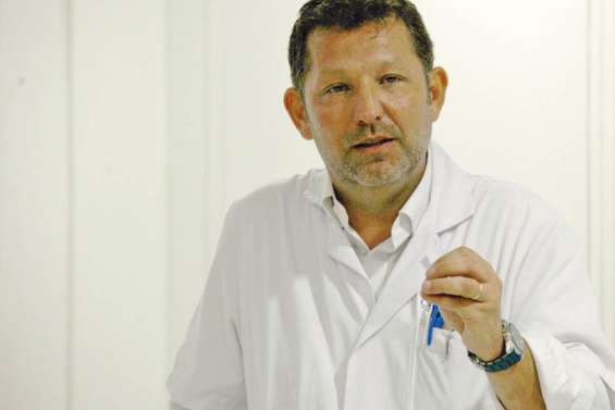 « Il n’y a eu aucune faille ni aucune contamination de soignants en un mois »