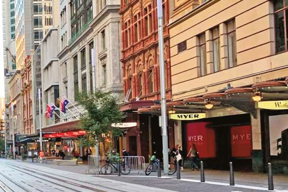 Consommation : cent dollars distribués à chaque adulte