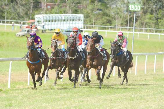 Les courses hippiques font leur retour