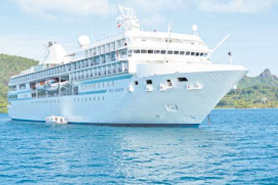 Le Paul Gauguin passe sous pavillon français