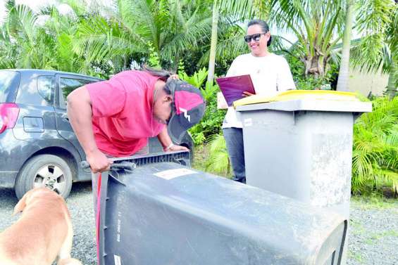 Poubelles pucées : l’enquête continue