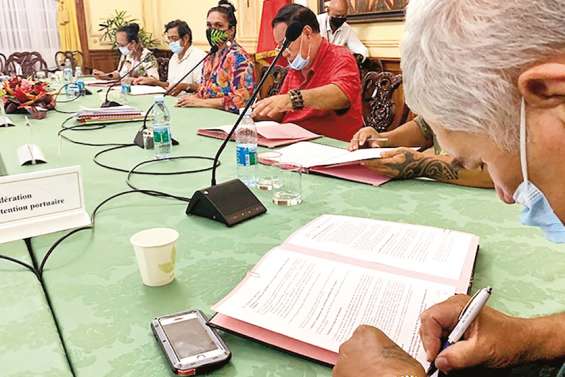 Protocole d’accord signé, grève générale évitée