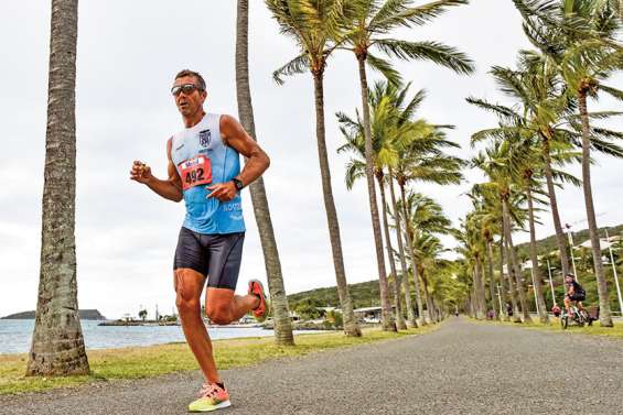 L’expérimenté Patrick Vernay s’impose sur le semi-marathon de Nouméa 