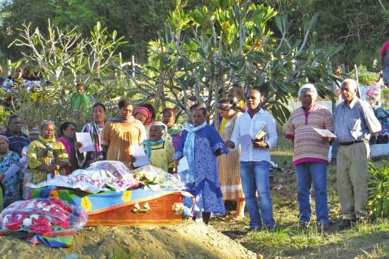 Un dernier hommage au grand chef de Baco