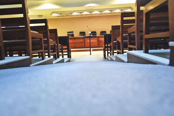 À 15 ans, poignardé pour des soupçons d’insultes