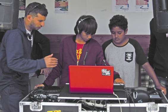 Des vacances branchées, musicales ou sportives ?