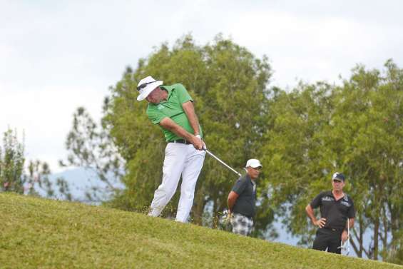 Ian Frost refroidit l’Open Senior Hyundai