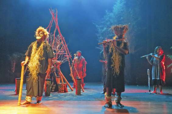 Hôôgô remonte aux sources de la culture kanak