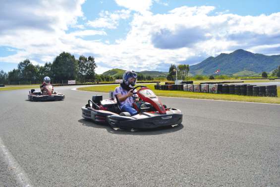 Dix années d’adrénaline  sur le circuit de Nakutakoin
