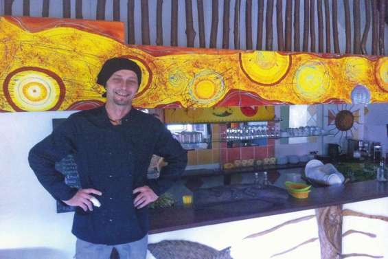 Mika n’est pas près  de raccrocher le tablier