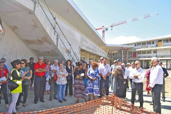 Visite guidée dans le futur lycée
