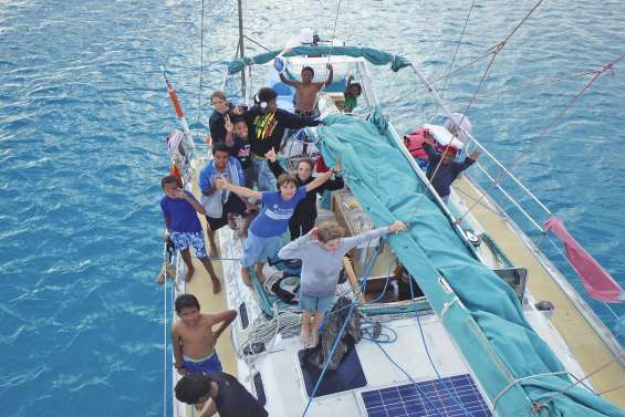 Toutes voiles dehors autour de l’île