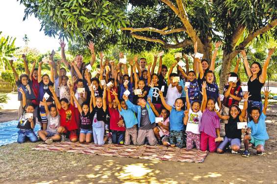 Des écoliers fiers de leur permis piéton