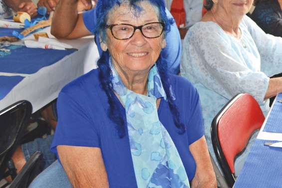 Les seniors de l’Age d’or voient la vie en bleue