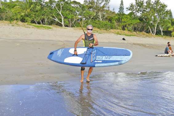 Trois jours pour rallier Nouméa et Bourail en paddle