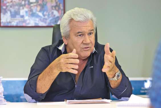 « On a dû tirer une conduite... Ça nous a coûté 75 millions »