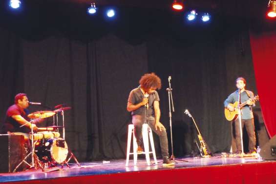 Paul Wamo en tournée