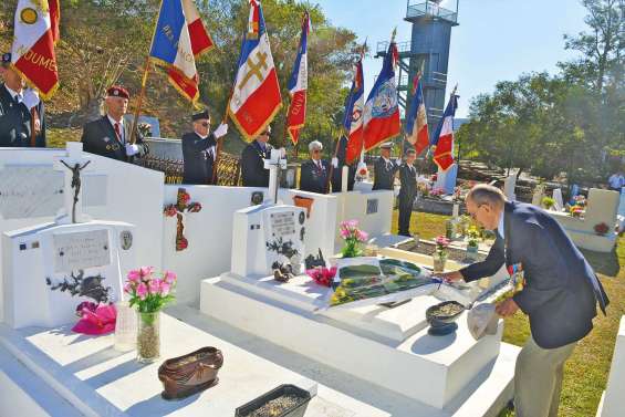 Une cérémonie en hommage  au soldat Maxime Debien