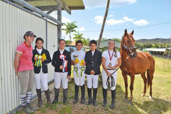 Les jeunes cavaliers  récompensés