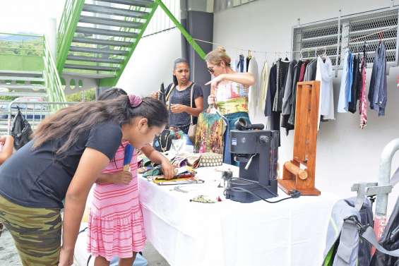 Le marché au troc de Katiramona victime de la pluie annoncée
