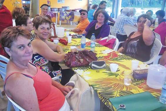 Les seniors en  vadrouille à Sarraméa