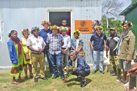 Un espace numérique ouvert à tous à Maré