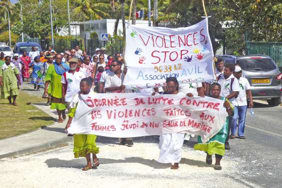 Des voix s’élèvent contre la violence