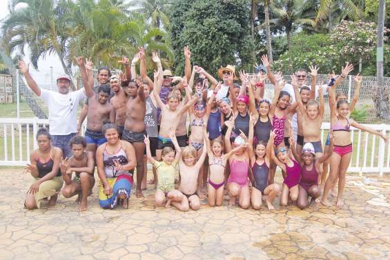 Un premier meeting de natation dans la bonne humeur
