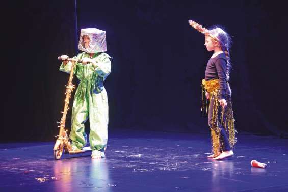 Une étoile, des pirates et du Molière en scène