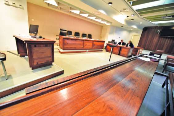 Prison pour le western à Moindou