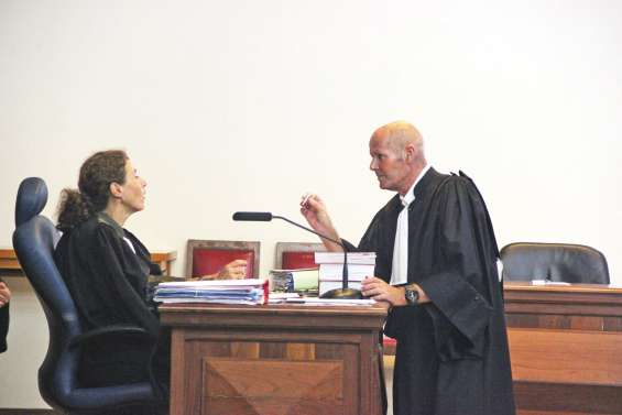 Saint-Louis : la famille de Decoiré porte plainte