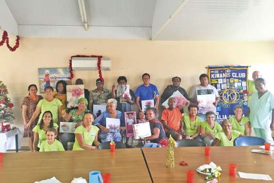 Le père Noël en visite à Hébé-Richard