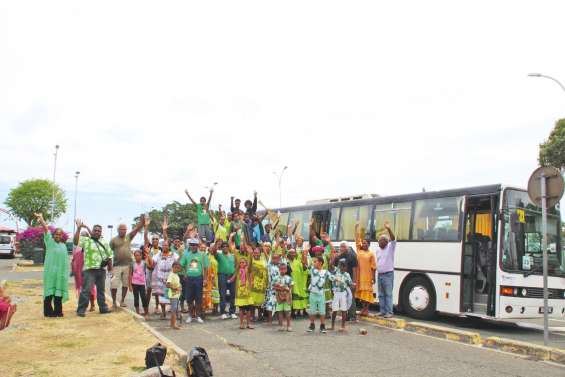La troupe Wië Me Hatr  à la conquête du public