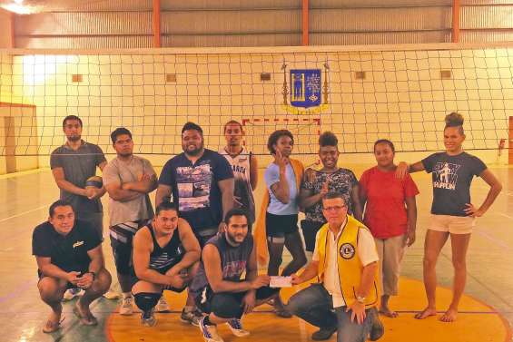 Le volley-ball et le Lions marquent des points pour le Téléthon