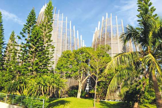 Les tarifs du centre  Tjibaou « réajustés »