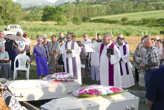 Un dernier hommage aux sœurs Michelle et Giovanna