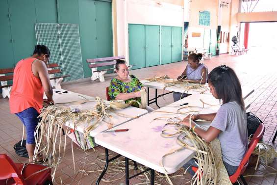 La cantine des Allamandas prend forme