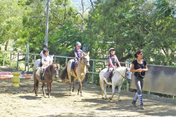 A cheval sur les vacances à l’Acno