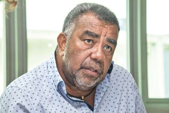 « La population a de plus en plus d’intérêt pour les langues kanak »